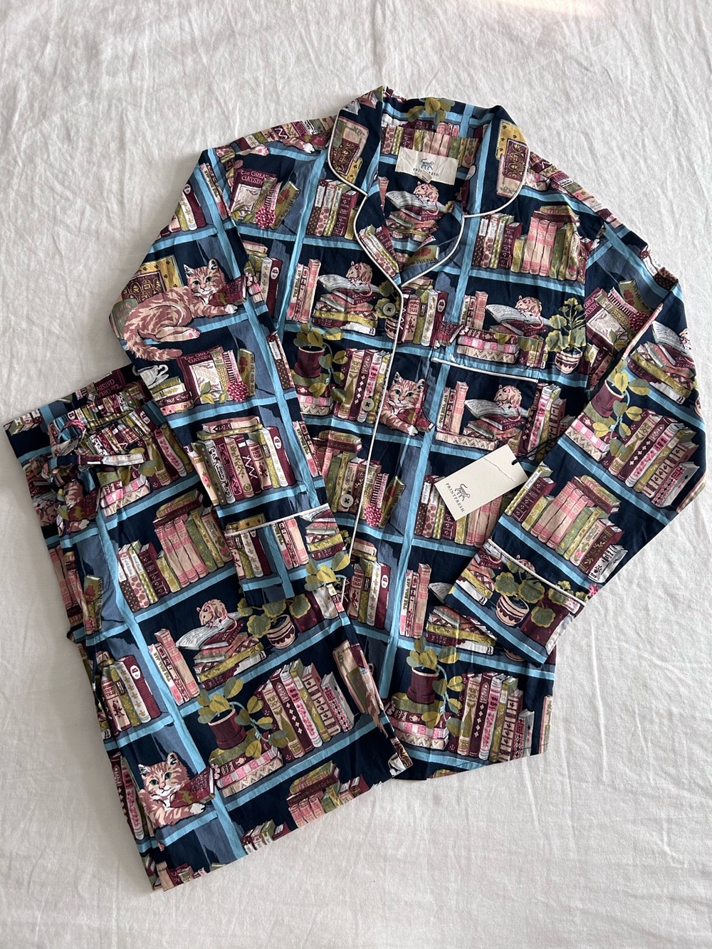 NWT PRINTFRESH Secret Library Cat Long Sleeve Pajama Set ~ Size XS - Picture 3 of 4